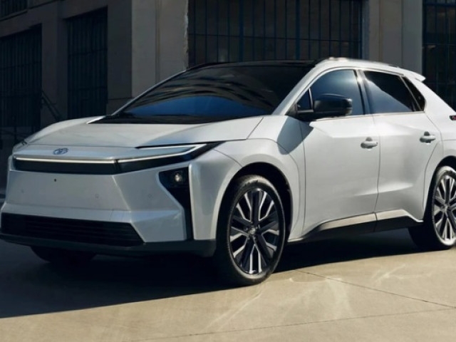Toyota bZ4X 2025 ra mắt Đông Nam Á vào tháng 10/2025