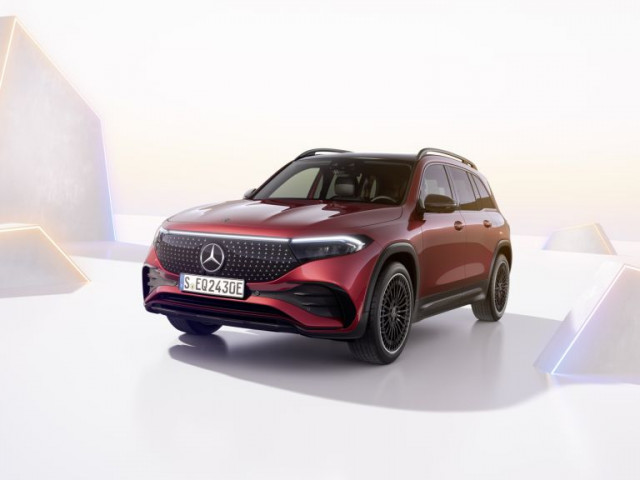 Mercedes-Benz EQB 250+ FL bản nâng cấp ra mắt: Giá 2,3 tỷ đồng
