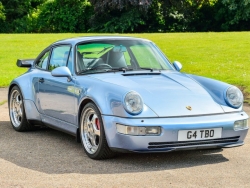 Porsche 964 Turbo từng thuộc sở hữu của Quốc vương Brunei được bán với giá hơn 9 tỷ VNĐ