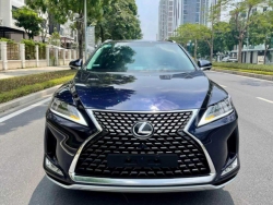 Lexus RX 300 đang bị các đại lý bán kênh giá gần 400 triệu đồng