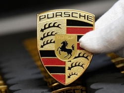 Porsche chính thức niêm yết trên sàn chứng khoán, được định giá 72 tỷ USD