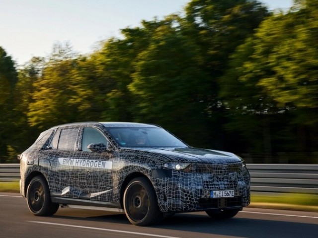 BMW X5 thế hệ mới sẽ có thêm phiên bản pin nhiên liệu hydro