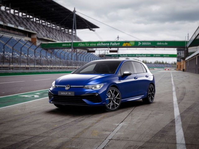 Volkswagen Golf thế hệ mới lần đầu lộ diện tại Việt Nam