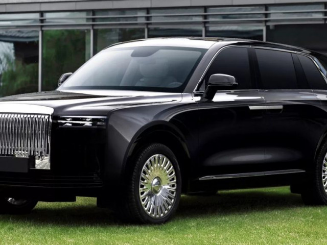 Công ty chuyên sản xuất robot hút bụi ra mắt mẫu SUV nhái Rolls-Royce