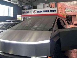 Cận cảnh Tesla Cybertruck đầu tiên về Việt Nam