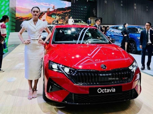 [VMS 2024] Cận cảnh Skoda Octavia tại Vietnam Motor Show 2024