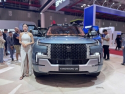 [VMS 2024] Chiêm ngưỡng YangWang U8: SUV điện có khả năng nổi trên nước