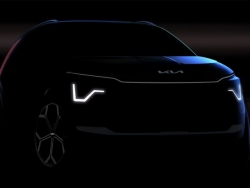 Kia “nhá hàng” crossover chạy điện Niro 2022 trước thềm ra mắt chính thức