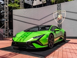 Siêu xe Lamborghini Huracan Tecnica chính thức ra mắt tại Việt Nam, giá 19 tỷ đồng