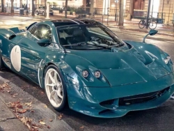 Chiếc Huayra Codalunga do Pagani và Hermes thiết kế lần đầu xuống phố