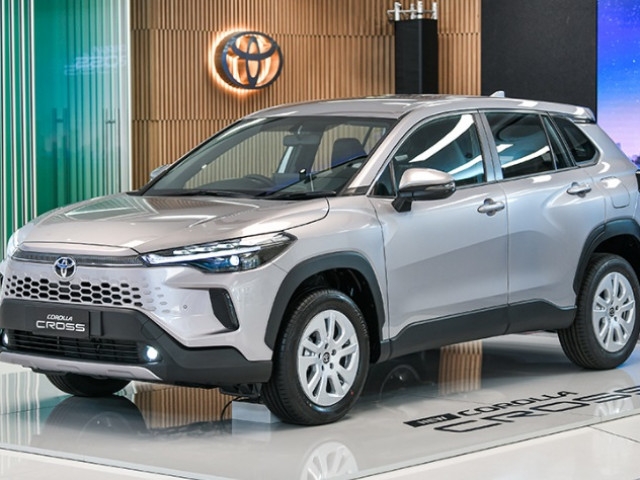 Toyota Corolla Cross HEV được nâng cấp cụm pin, tiết kiệm nhiên liệu hơn