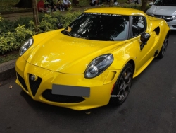 “Loá mắt” với Alfa Romeo 4C Launch Edition độc nhất Việt Nam