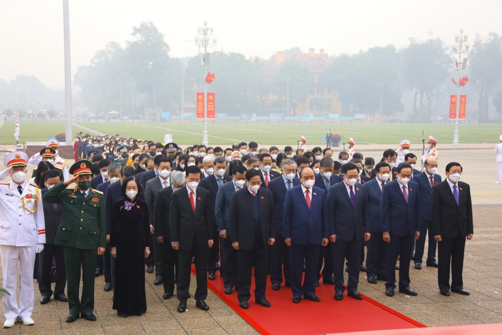 Lãnh đạo Đảng, Nhà nước, đại biểu Quốc hội viếng Lăng Chủ tịch Hồ Chí Minh