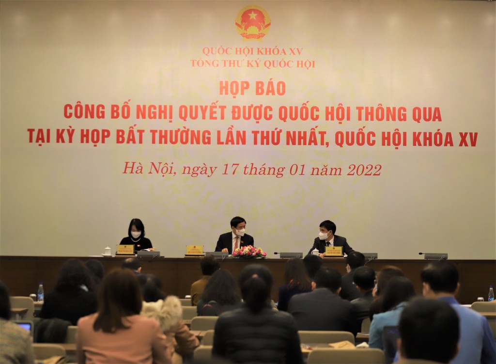 Quang cảnh buổi họp báo