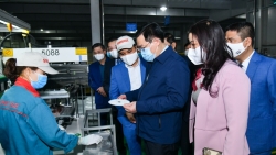 Bí thư Thành ủy Hà Nội Vương Đình Huệ thăm, động viên sản xuất đầu năm tại Công ty CP tập đoàn SUNHOUSE