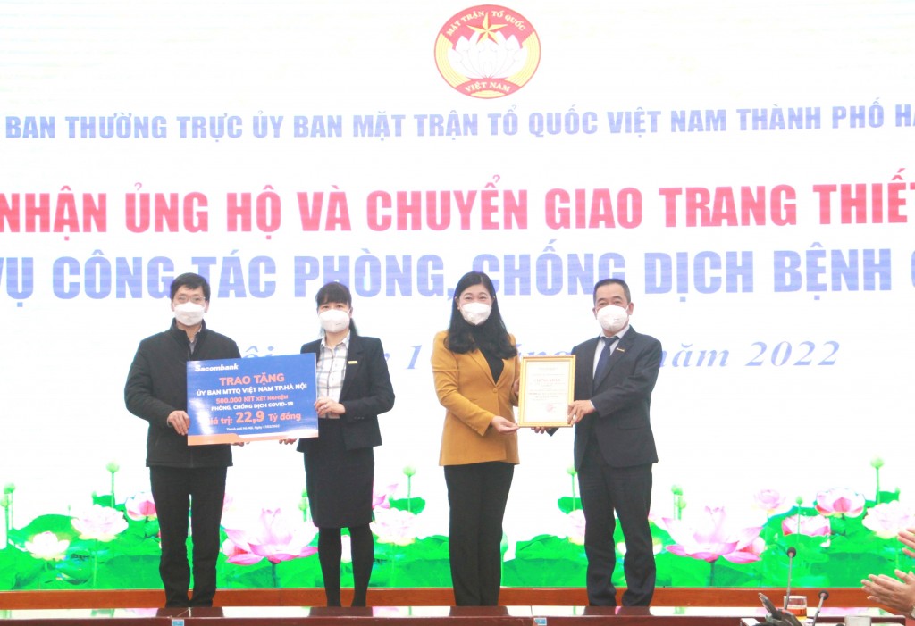 Tiếp nhận hơn 20 tỷ đồng ủng hộ công tác phòng, chống dịch COVID-19