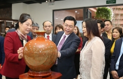 Bí thư Thành ủy Vương Đình Huệ làm việc với Huyện ủy Gia Lâm