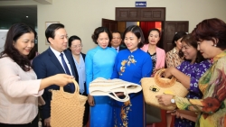 Tỷ lệ nữ ủy viên cấp ủy của Hà Nội đạt trên 20%, vượt yêu cầu Trung ương giao