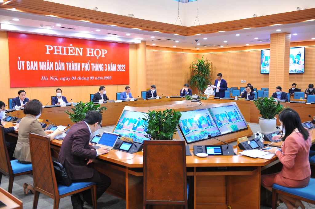 Quang cảnh phiên họp