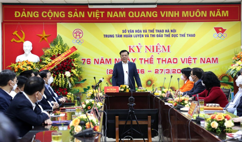 Bí thư Thành ủy Hà Nội Đinh Tiến Dũng động viên vận động viên, huấn luyện viên tham dự SEA Games 31