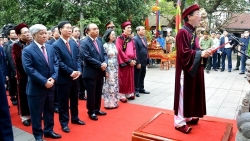 Chủ tịch nước Nguyễn Xuân Phúc và lãnh đạo Đảng, Nhà nước dâng hương tưởng nhớ Vua Hùng
