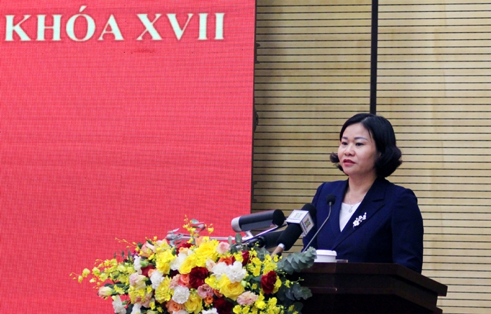 Phó Bí thư Thường trực Thành ủy Nguyễn Thị Tuyến phát biểu bế mạc hội nghị
