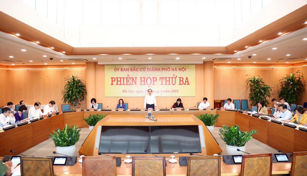 Chủ tịch HĐND TP Nguyễn Ngọc Tuấn chủ trì phiên họp