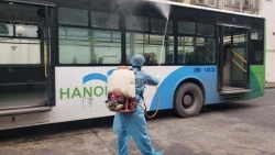 Tin tức trong ngày 15/6: Hà Nội huy động xe buýt đón công nhân về từ Bắc Giang