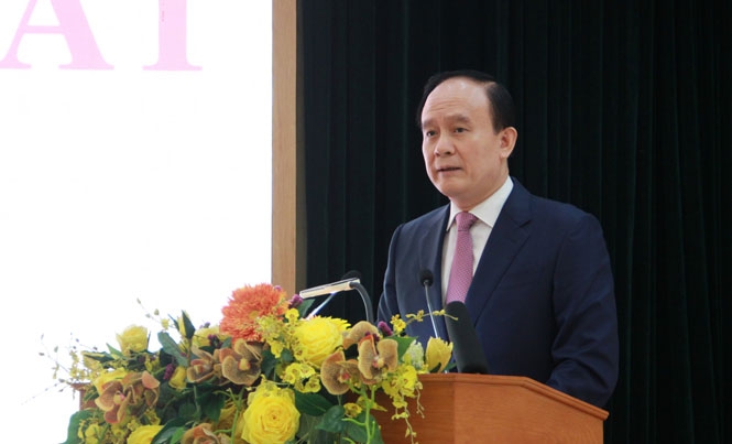 Chủ tịch HĐND TP Nguyễn Ngọc Tuấn phát biểu tại kỳ họp