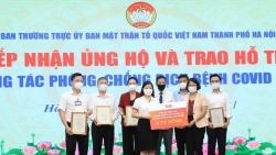 Hà Nội: Tiếp nhận gần 4 tỷ đồng của các tổ chức tôn giáo, doanh nghiệp ủng hộ phòng chống dịch Covid-19