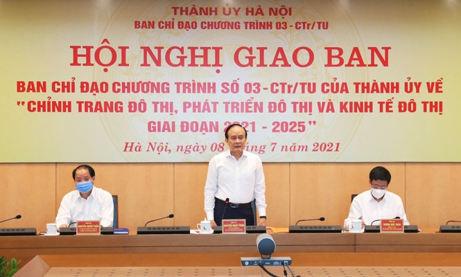 Phó Bí thư Thành ủy, Chủ tịch HĐND thành phố Nguyễn Ngọc Tuấn, Trưởng ban Chỉ đạo Chương trình chủ trì hội nghị.