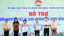 Hà Nội: Trao 200 suất quà hỗ trợ người khuyết tật có hoàn cảnh khó khăn