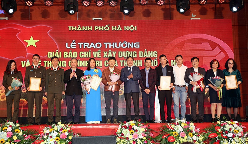 Lễ trao thưởng 2 giải báo chí TP Hà Nội lần III - năm 2020 sẽ diễn ra vào ngày 29/9 (Ảnh minh họa)