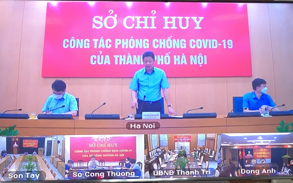 Phó Chủ tịch UBND TP Nguyễn Mạnh Quyền phát biểu chỉ đạo tại điểm cầu UBND TP