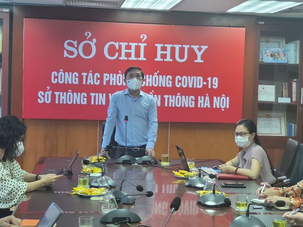 Giám đốc Sở Thông tin và Truyền thông Nguyễn Thanh Liêm phát biểu tại buổi giao ban