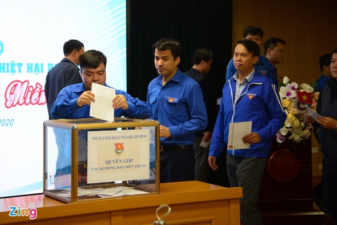 Trung ương Đoàn kêu gọi được 20 tỷ đồng ủng hộ miền Trung