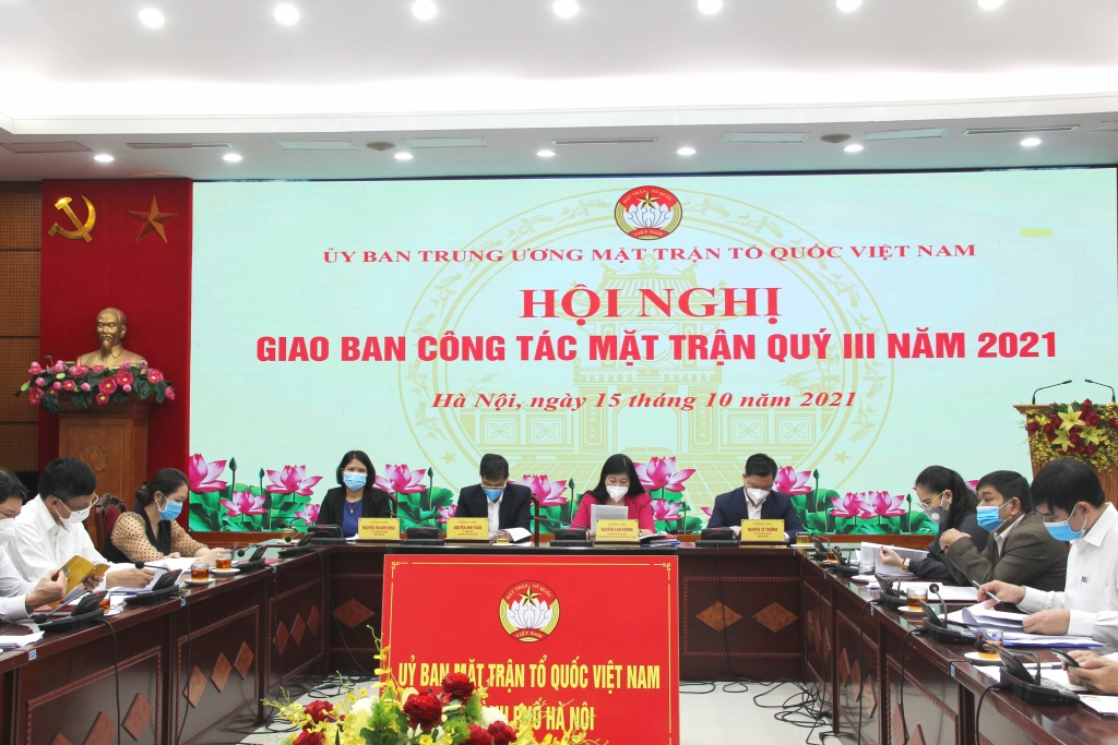 Đại biểu dự tại điểm cầu Hà Nội