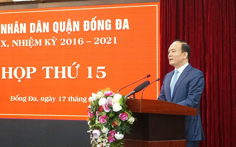 Chủ tịch HĐND TP Nguyễn Ngọc Tuấn phát biểu tại kỳ họp