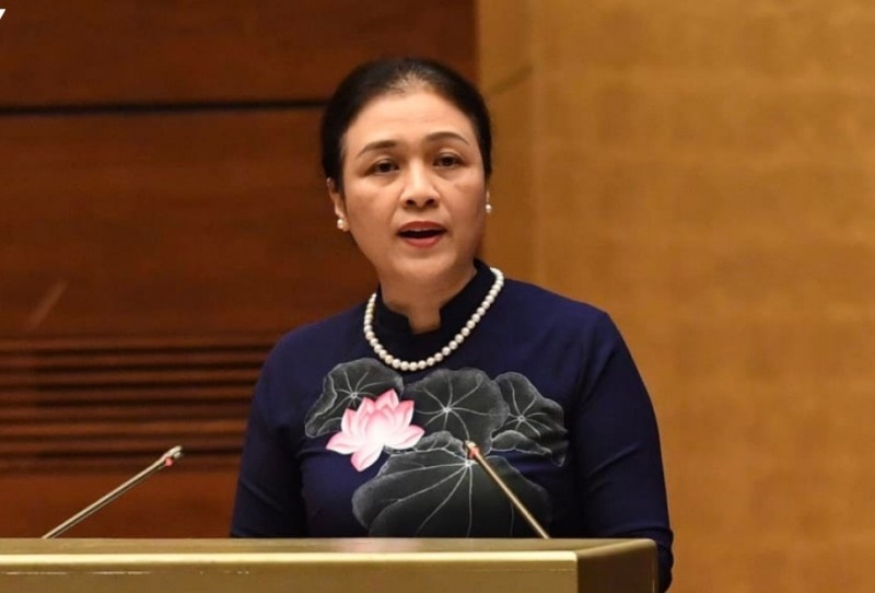 Chủ tịch Liên hiệp các tổ chức hữu nghị Việt Nam Nguyễn Phương Nga phát biểu tham luận tại Hội nghị