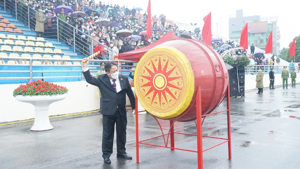 Tiếp nối truyền thống anh hùng, 176 thanh niên huyện Thanh Trì nhập ngũ Tiếp nối truyền thống anh hùng, 176 thanh niên huyện Thanh Trì nhập ngũ