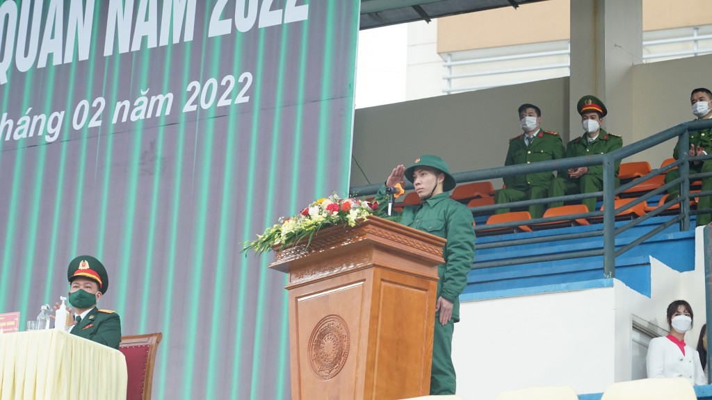 Tiếp nối truyền thống anh hùng, 176 thanh niên huyện Thanh Trì nhập ngũ Tiếp nối truyền thống anh hùng, 176 thanh niên huyện Thanh Trì nhập ngũ