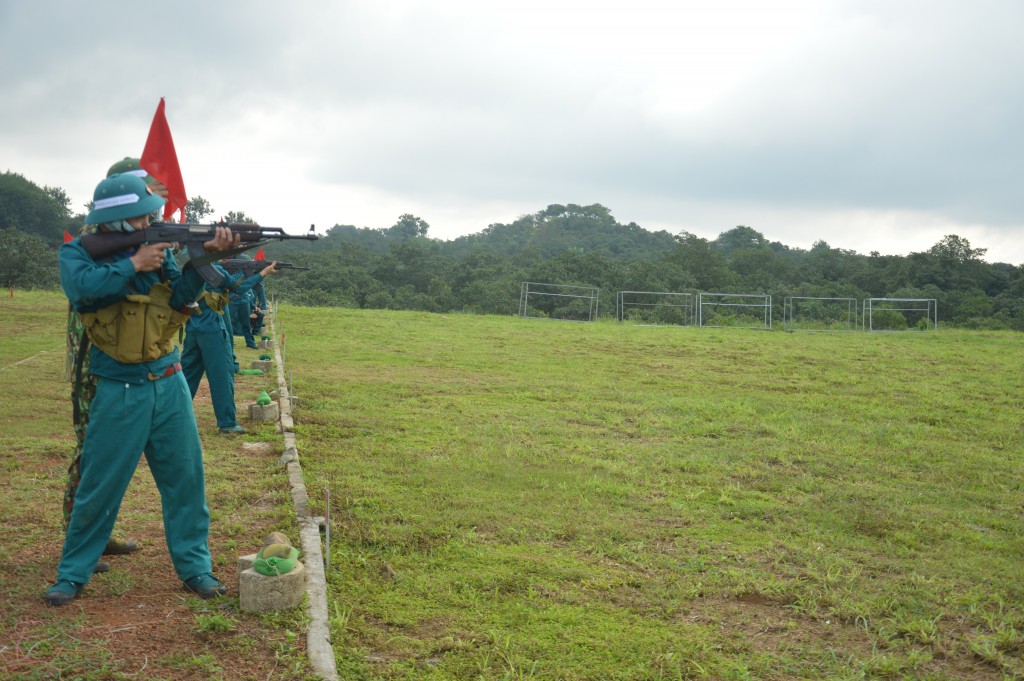 Trung đoàn 720 thực hành cho lực lượng tham gia huấn luyện chiến đấu