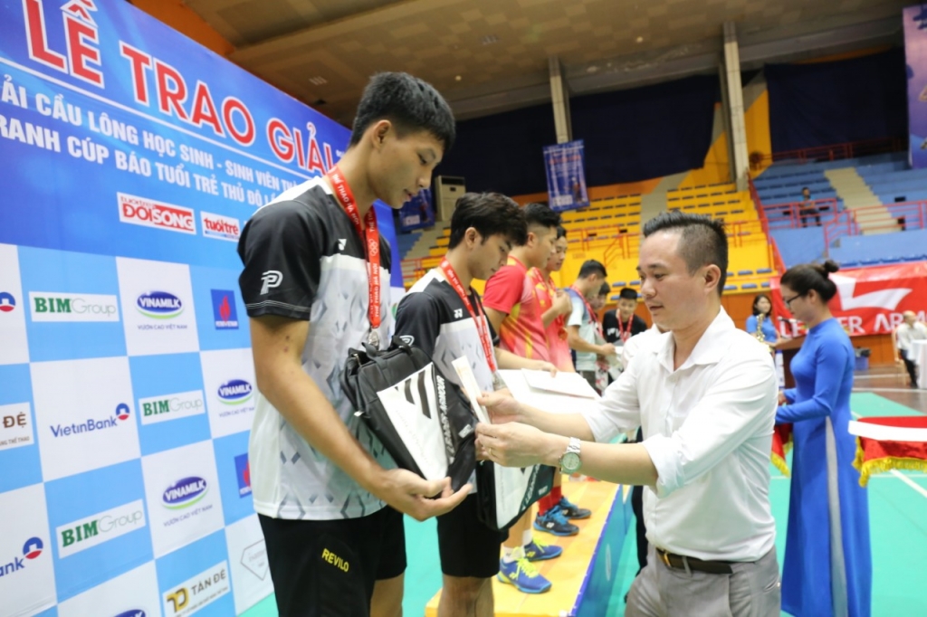 Ông Ngô Vương Tuấn, Phó Tổng biên tập báo Tuổi trẻ Thủ đô, Phó trưởng ban thường trực Tổ chức giải Ông Ngô Vương Tuấn, Phó Tổng biên tập báo Tuổi trẻ Thủ đô, Phó trưởng ban thường trực Tổ chức giải