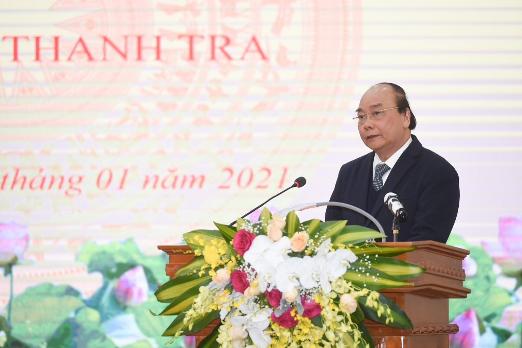 Thủ tướng Nguyễn Xuân Phúc: Tăng cường thanh tra đột xuất để giải quyết vấn đề tham nhũng vặt