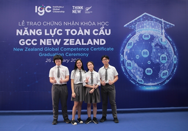 New Zealand trao chứng chỉ năng lực toàn cầu cho 25 học sinh Việt Nam