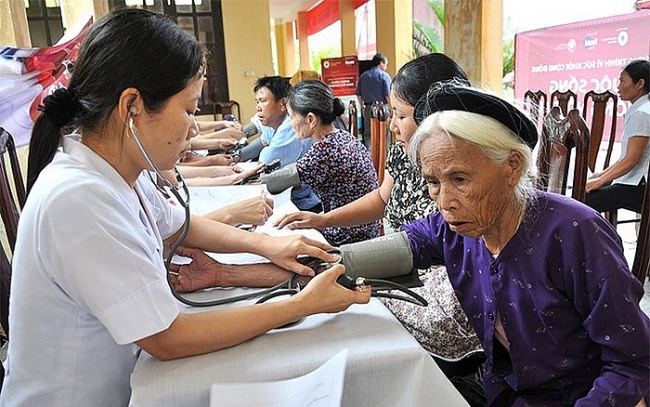 Huy động nguồn lực xã hội phát triển các dịch vụ chăm sóc người cao tuổi