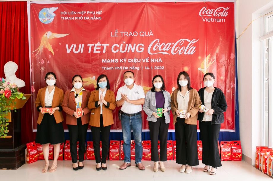 Gói hỗ trợ của Coca-Cola với tổng trị giá hơn 2,6 tỷ đồng dành cho 3.250 hộ gia đình và những hoàn cảnh khó khăn 