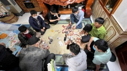 Tân Yên (Bắc Giang): Bắt quả tang 6 đối tượng đánh bạc