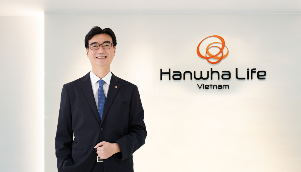 Ông Hwang Jun Hwan, tân Tổng Giám đốc của Hanwha Life Việt Nam