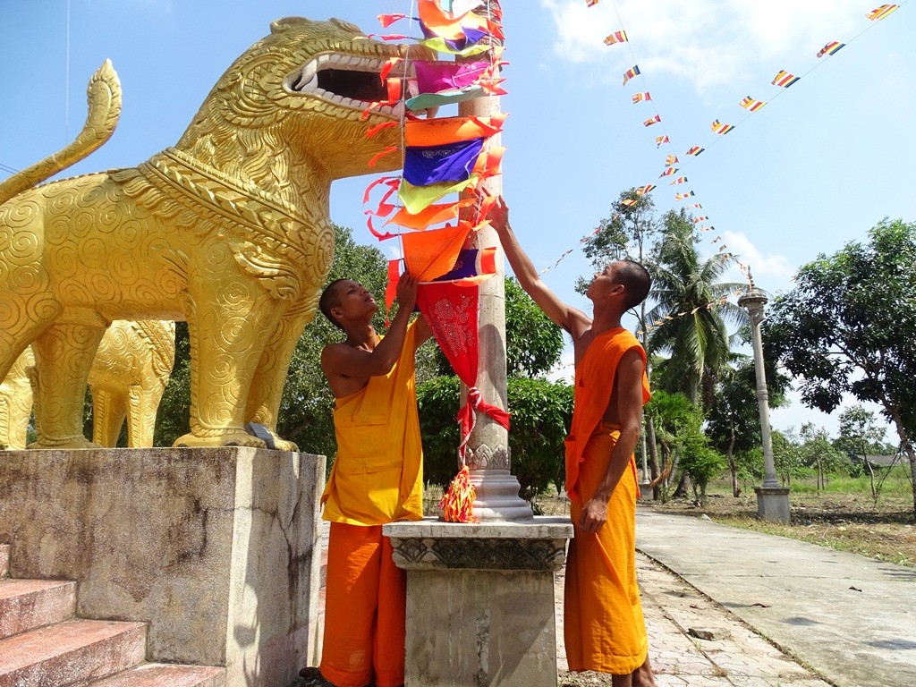 đồng bào Khmer nhân dịp Tết Chôl Chnăm Thmây